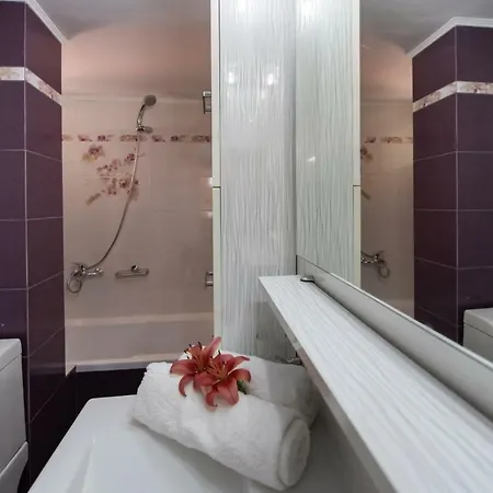 Secret Paradise 아파트 *