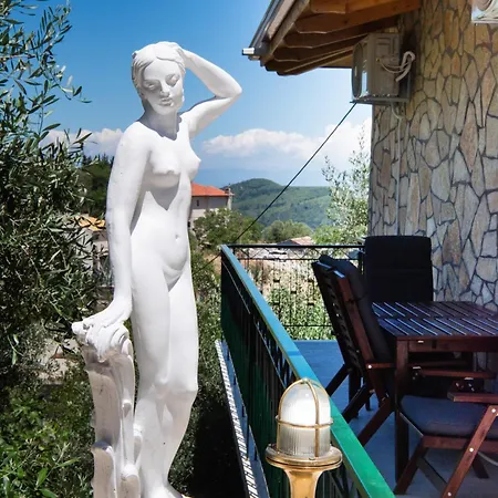 Διαμέρισμα Secret Paradise