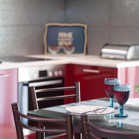 Secret Paradise Apartment *